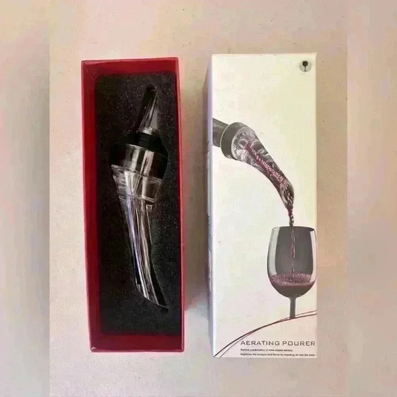 Wine Aerating  Pourer-Olecranon Decanter Brand New In Box - Picture 1 of 4